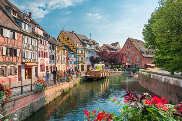 Relaxed Alsace lifestyle ideal for retirement near Strasbourg